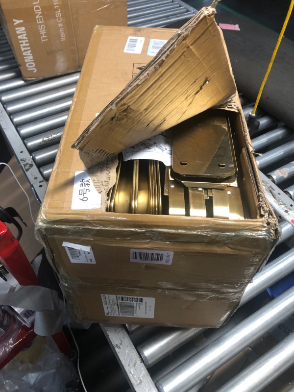 Photo 1 of (partial set) (untested) Keyoxy Chafing Dishes for Buffet, 8 Qt High Grade Chafing Dish Buffet Set, Rolled-Edge Design Food Warmers for Parties, Buffet, Wedding, Birthday, Camping 4 Pack 7 Pans [Gold]