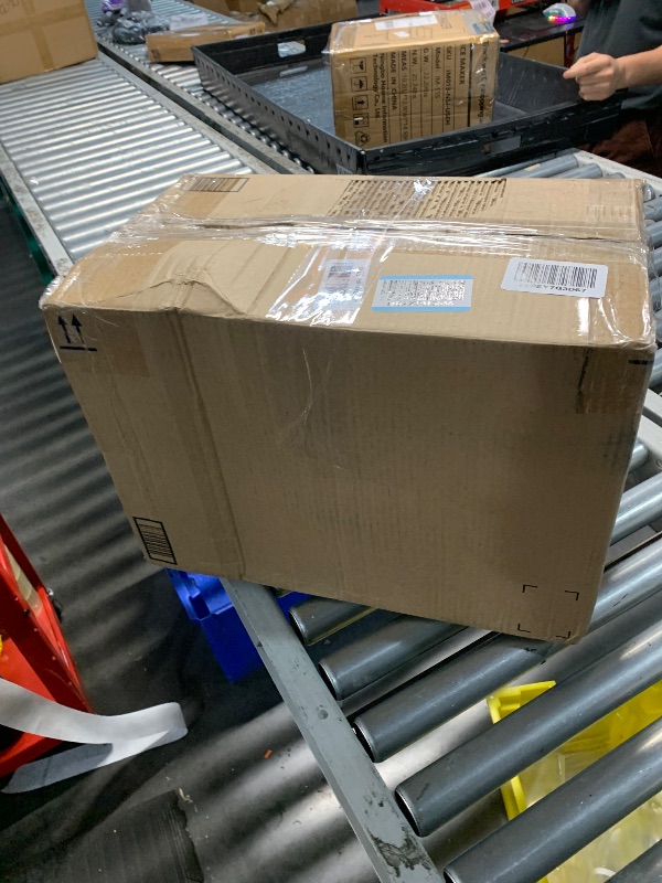 Photo 1 of ***(PARTS ONLY/MISSING PARTS/ NON FUNCTIONAL)***MIXC Infrared Sauna Blanket with Arm Holes for Home Use, Portable Design and Full Body Detox & Relaxation, Highest 176?, 20-60 Minutes Timer, 6 ft x 2.65 ft Black