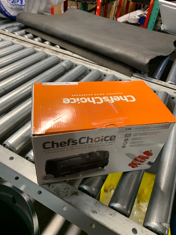 Photo 1 of (PARTS) Chef'sChoice 316 Diamond Hone Knife Sharpener for 15-Degree Knives with Precision Guides to Sharpen Straight and Fine Edge Knives, 2-Stage, Black