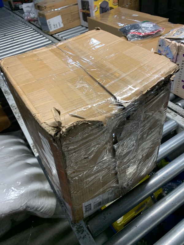 Photo 1 of ******************missing bearings*******************
5 on 5 Bolt Circle Drum Kits w/ 10" x 2-1/4" Left and Right Electric Brake for 3500lbs Trailer Axle