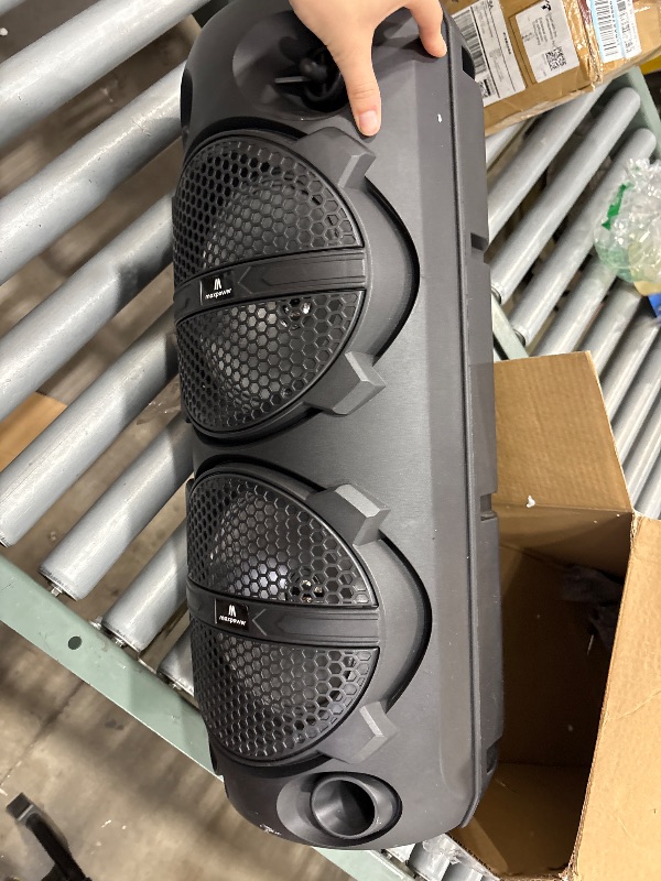 Photo 1 of **MISSING POWER CORD** Maxpower MPD816 Gametime 8 X 2 Portable Speaker System with Microphone and Remote Control
