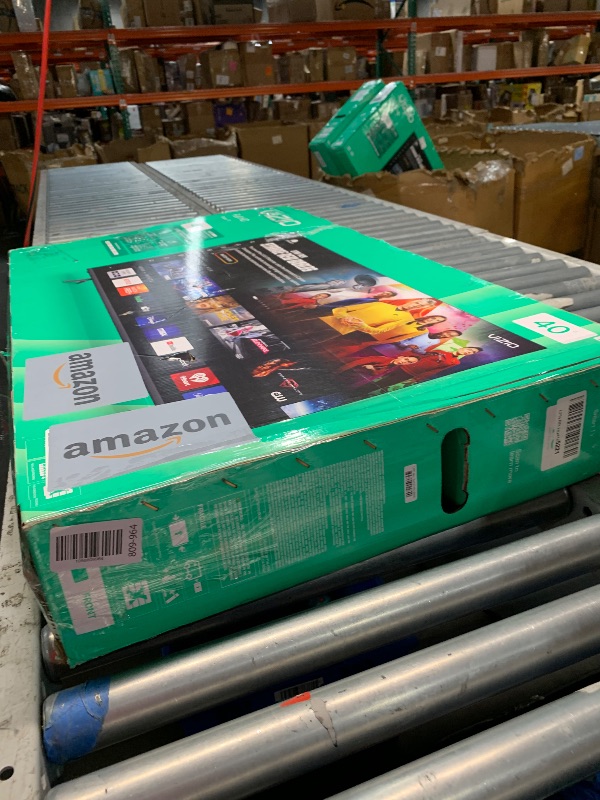 Photo 1 of **********HAVE TO PRESS THE POWER BUTTON 30 TIMES FOR IT TO TURN ON***************
VIZIO 40-inch Full HD 1080p Smart TV with DTS Virtual: X, Alexa Compatibility, Google Cast Built-in, Bluetooth Headphone Capable, (VFD40M-08 New)