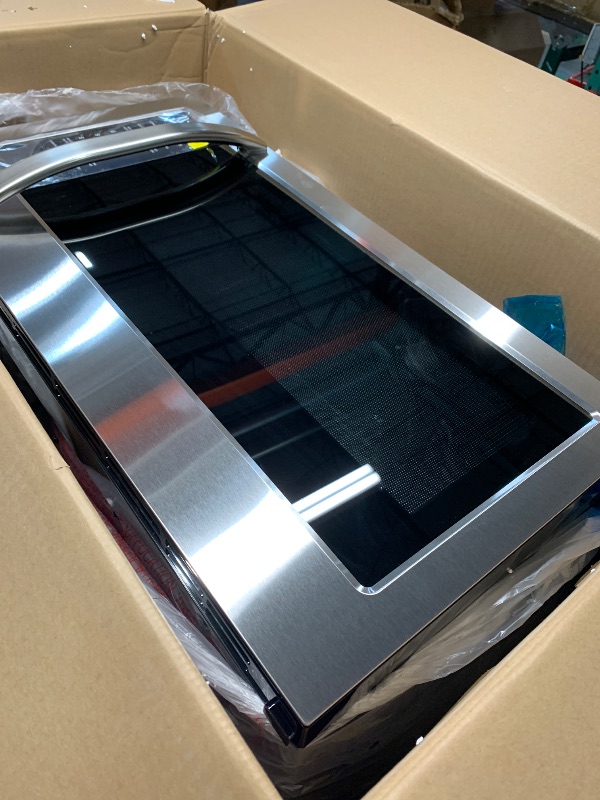 Photo 1 of (USED/FAIR) Midea MOR17BSA-SS 1.7 Cu.ft. Over The Range Microwave Oven with Smart Touch Panel, Auto Cooking Menu, 1000 W, 300 CFM Ventilation, in Stainless Steel