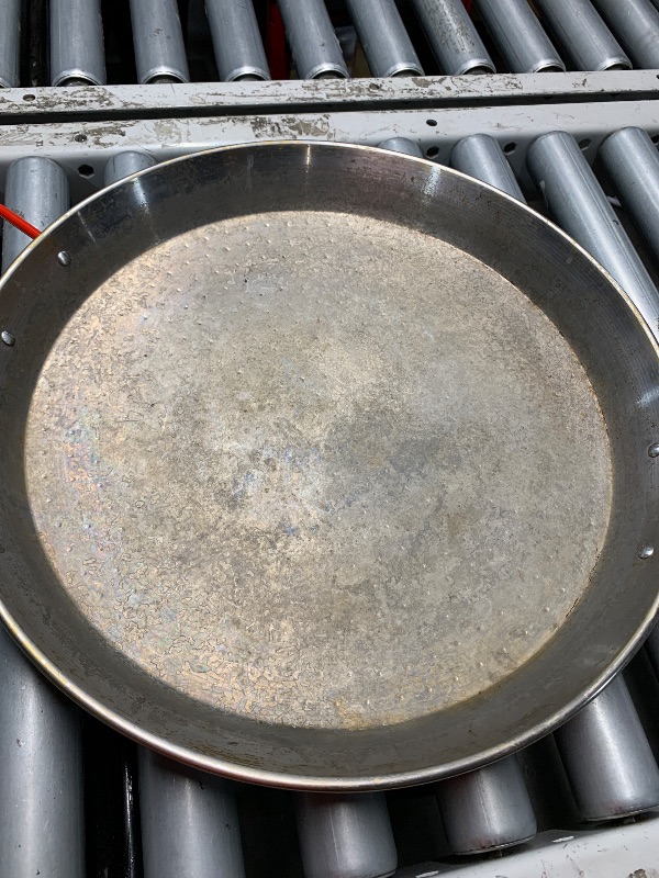 Photo 1 of (used)(damaged)(see images) Garcima 17-Inch Carbon Steel Paella Pan, 42cm