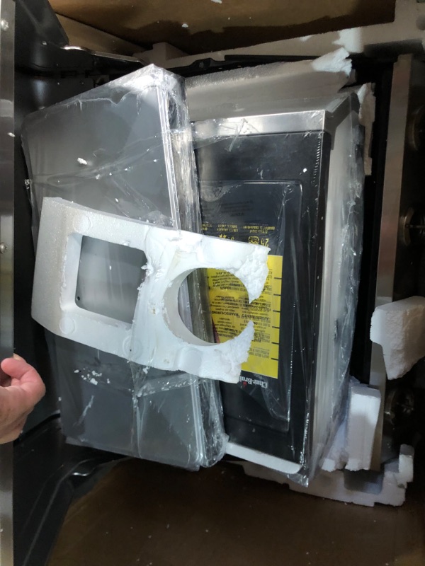 Photo 1 of ***DAMAGED - FRONT DENTED - INCOMPLETE - SEE PICTURES***
Char-Broil Performance 4-Burner Cart-Style Propane Gas Grill