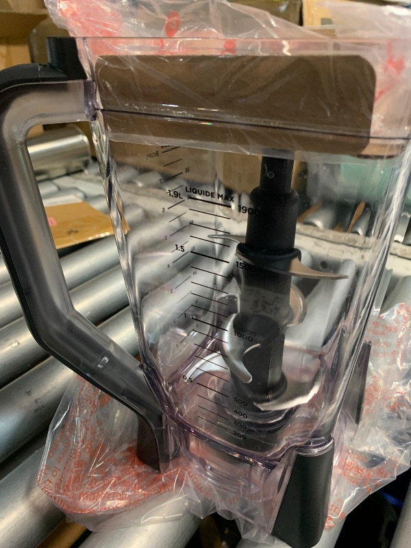 Photo 1 of (used)(damaged)(see images) Ninja BL660 Professional Compact Smoothie & Food Processing Blender, 1100-Watts, 3 Functions -