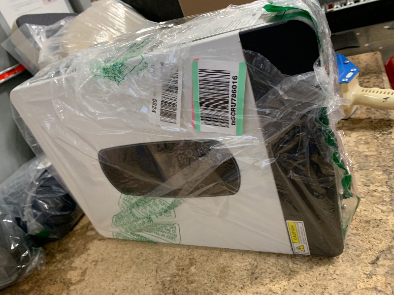 Photo 1 of **FOR PARTS ONLY** Y&H 3200W Solar Hybrid Inverter DC24V to AC230V,Off-Grid Pure Sine Wave Inverter with 80A MPPT Solar Charger+AC Charger,Max PV 3000W DC55-450V Input,fit for 24V Lead-Acid/Lithium Battery