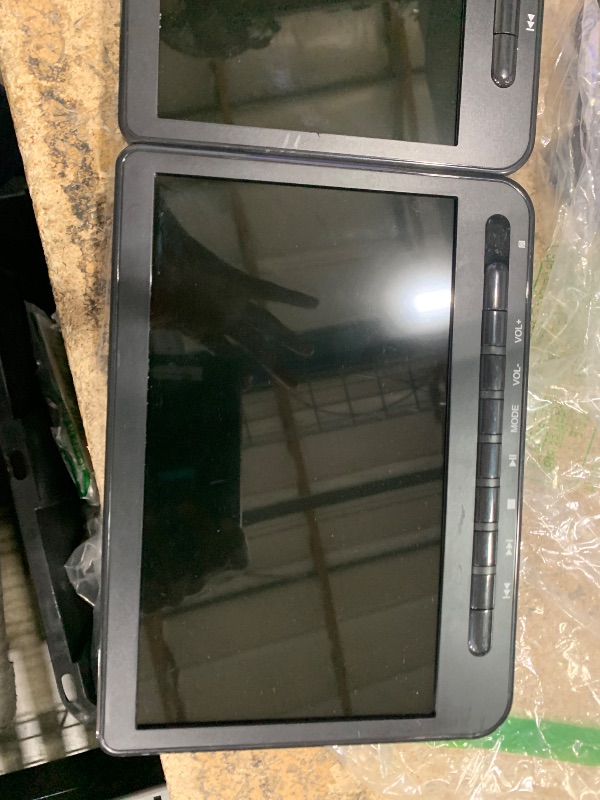 Photo 1 of 10.5" Dual Portable DVD Player for Car with 1080P HDMI Input
