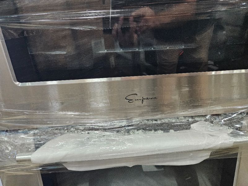 Photo 1 of ** ONE OF THE DOOR GLASSES IS BROKEN ** Empava Luxury 2024 New Model 30 inch Double Electric Wall Oven with Air Fry Self-cleaning ( Stainless steel )