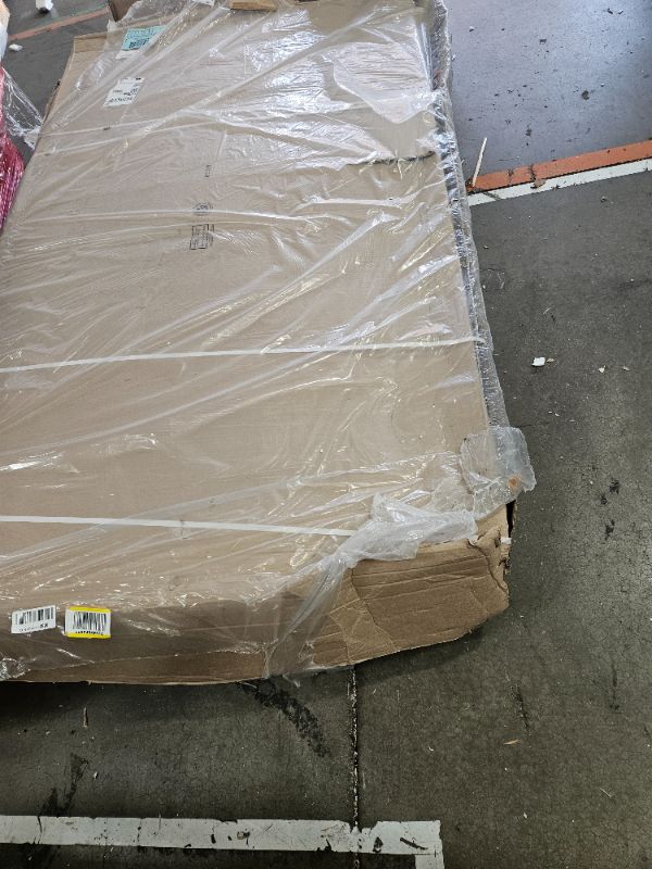 Photo 1 of ***************MISSING PIECES--FOR PARTS ONLY************
Rubbermaid Vertical Resin Outdoor Storage Shed With Floor (4 x 2.5 Ft) Weather Resistant Beige/Brown Organization for Home/Backyard/Pool Chemicals/Toys/Garden Tools/Porch/Patio Cushions