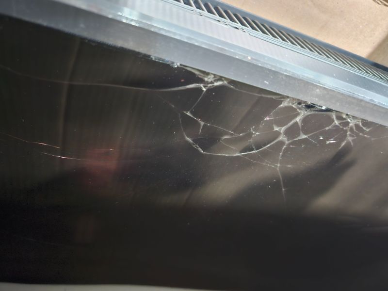 Photo 1 of ** Broken screen ** Samsung 65-Inch Class Crystal UHD U8000F 4K Smart TV (2025 Model) Endless Free Content, Crystal Processor 4K, MetalStream Design, Knox Security, Alexa Built-in