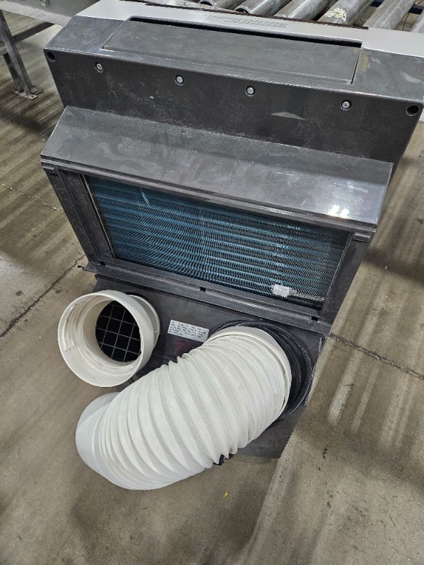 Photo 1 of ** Does not power on, for parts only **  Whynter Portable Air Conditioner 14,000 BTU & Heater with Dual Hose Dehumidifier & Cooling Fan for 500 Sq Ft Rooms, Includes AC Unit Window Kit, ARC-14SH (9,200 SACC)