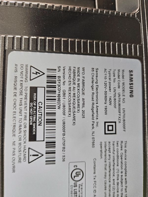 Photo 1 of ** broken screen, final sale ** Samsung 70-Inch Class Crystal UHD U8000F 4K Smart TV (2025 Model) Endless Free Content, Crystal Processor 4K, MetalStream Design, Knox Security, Alexa Built-in
