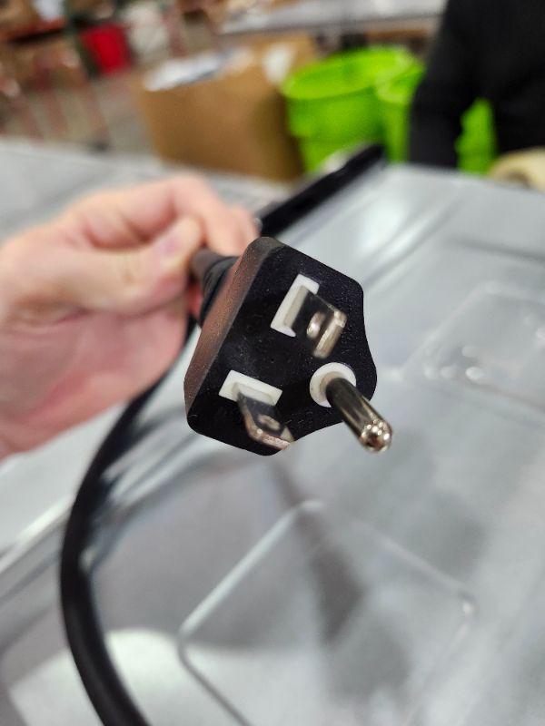 Photo 1 of ***************FOR PARTS ONLY- NONFUNCTIONAL***************
KoolMore 24 Inch Built-in Convection Oven and Microwave Combination with Broil, Soft Close Door, 1000 Watt Power, Stainless Steel Finish, Touch Control LCD Display (KM-CWO24-SS)