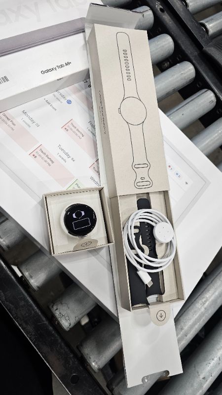 Photo 1 of ** LOCKED*****
Google Pixel Watch 3 (41mm) Latest Model - Android Smartwatch, Heart Rate Tracking, Fitbit Advanced Running, Fitness Insights, 24-Hour Battery - Matte Black Aluminum Case - Obsidian Band - Wi-Fi