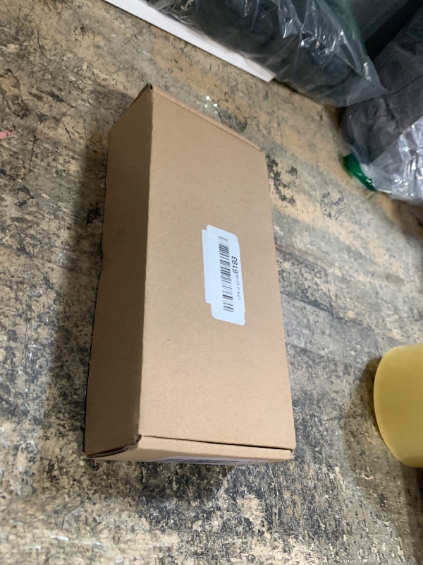 Photo 1 of 2 Pack 40 oz Tumbler Flip Straw Lid Replacement Compatible for Stanley Quencher, Leak-Proof Splash Resistant Tumbler Lids,Reusable Tumbler Cover for Stanley Cup (White)