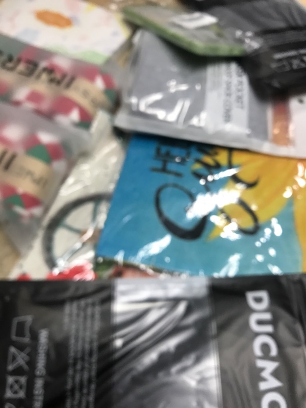 Photo 1 of *FINLE SALE 10 ASSORTED HOUSEHOLD ITEMS