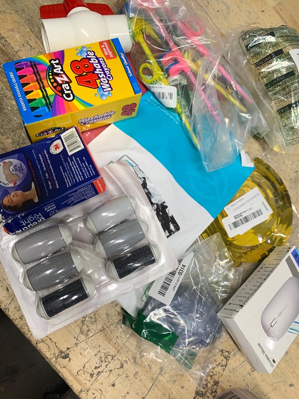 Photo 1 of *FINAL SALE 10 ASSORTED HOUSE HOLD ITEMS 