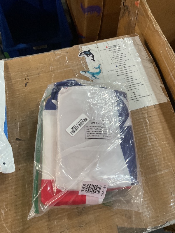 Photo 1 of (bagged) (used/fair) HOOSUN 3 Pack American Flag Bunting for Outside,3x6 FT Patriotic Bunting Flags Outdoor Labor Day Decorations,Red White and Blue USA Pleated Fan Flag,American Flags Banners for Porch Veterans Day Decor