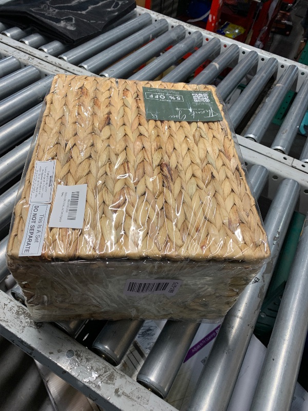 Photo 1 of ***FACTORY SEALED***
CHI AN HOME 14in Wicker Storage Baskets with Lids, Set of 3 Natural Water Hyacinth Decorative Boxes for Shelf, Woven Lidded Baskets for Organizing, Rattan Storage Box, Nesting Baskets with Lids