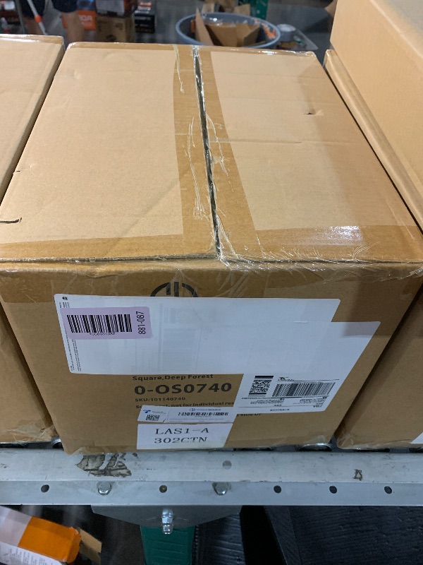 Photo 1 of ***FACTORY SEALED***
Famiware Ocean Square Plates and Bowls Set, 18 Pieces Dinnerware Sets, Dishes Set for 6, Microwave and Dishwasher Safe, Scratch Resistant, GREY