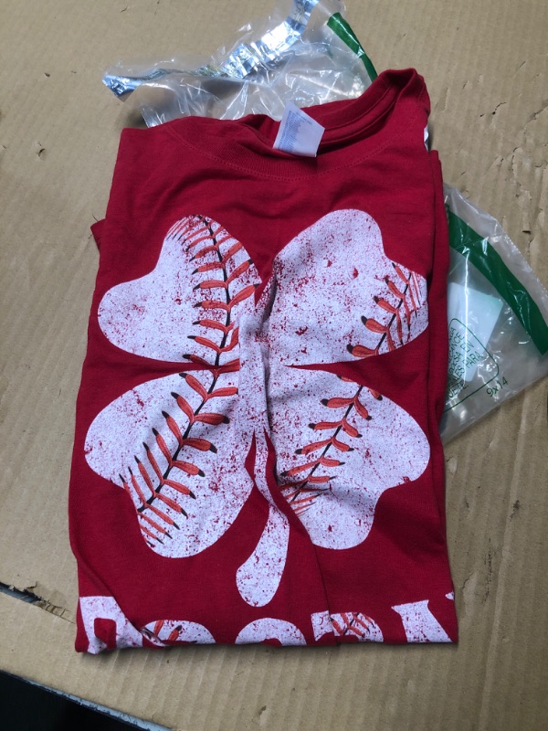 Photo 1 of  Baseball Mens Boys Shirt, Vintage Shamrock T-Shirt
XXL
