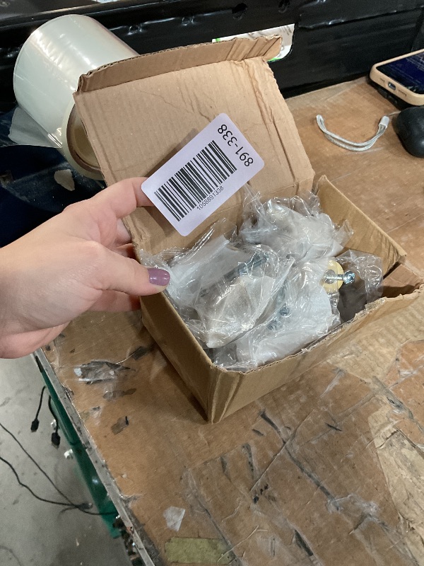 Photo 1 of (USED/FAIR) (PARTIAL SET) Amerdeco 10 Pack Brushed Gold Cabinet Knobs & Pulls - 2 Inch T Bar Kitchen Cabinet Hardware Drawer Pulls ZH0058