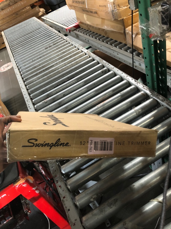 Photo 1 of (only one) Swingline ClassicCut Lite 10-Sheet Paper Trimmer TRIMMER,12",ECONOMY,GY WCC78RG 
