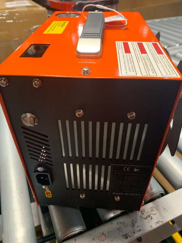 Photo 1 of (see all images) PCP Air Compressor, 4500 PSI / 30 MPa, 350W Motor, Auto Stop, Built-in Adapter & Cooling Fan, 12V DC or 110V / 220V AC Power