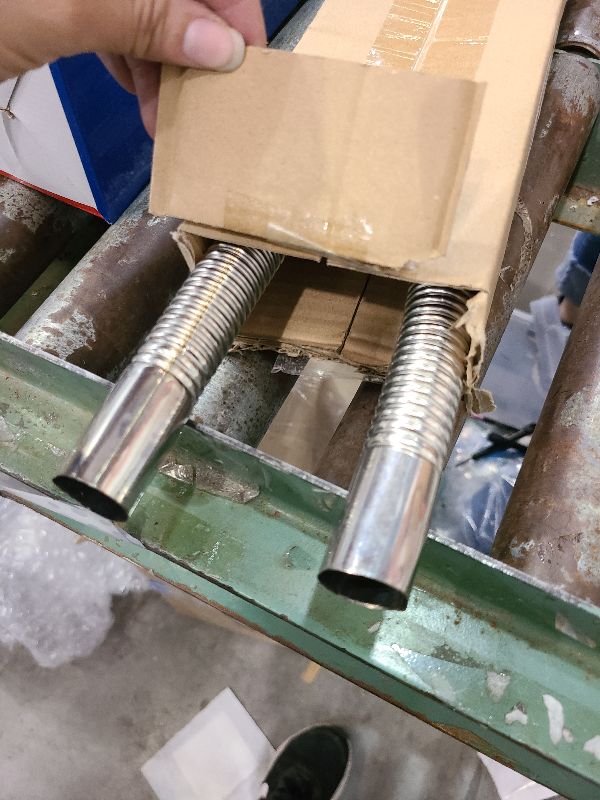 Photo 1 of 1 inch Stainless Steel Exhaust Hose,23.6" Flexible Exhaust Pipe,Diesel Heater Flexible Exhaust Tubing with 2 Hose Clamps Generator Exhaust Hose Parking Air Heater Fuel Tank Diesel Gas