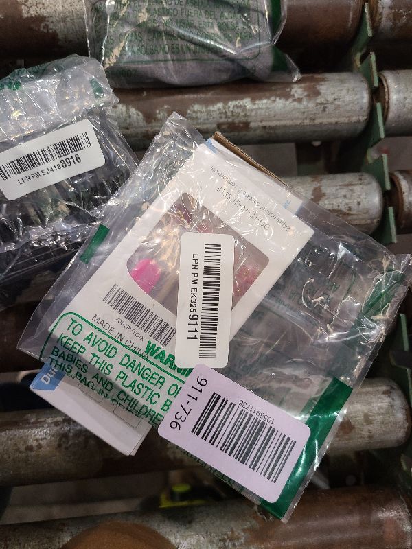 Photo 1 of 24Pcs Deep red Press on Nails Medium Almond Fake Nails with 3D Texture Gold Design French Nails Gold Star Bead Stick on Nails Y2K Golden Line Ombre False Nails Punk Artificial Glue on Nails for Women