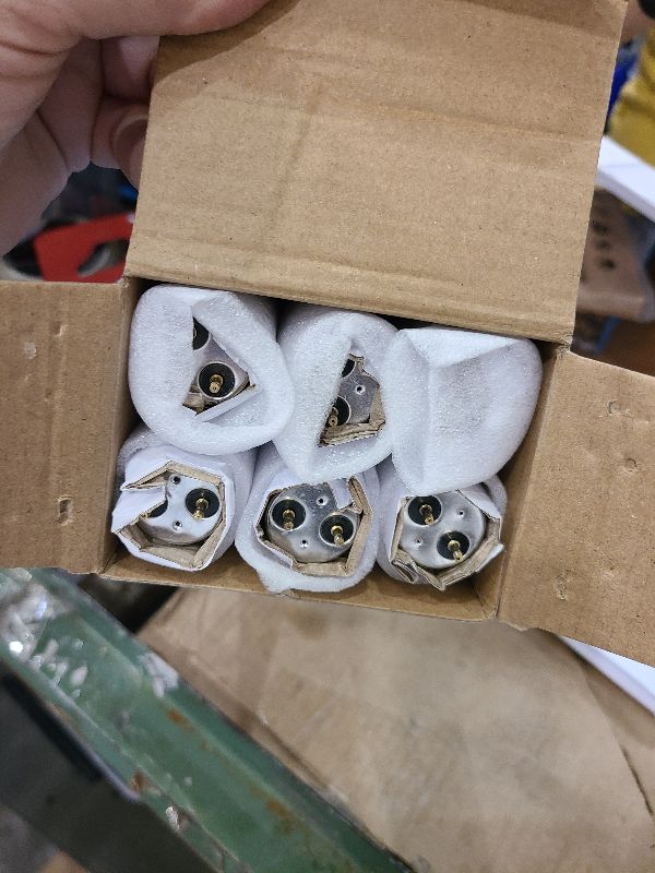 Photo 1 of 18 Inch F15T8/CW T8 15W Fluorescent Light Bulb Cool White Compatible for Philips GE F15T8/SP41 Replacement Bulb G13 Base 6 Count