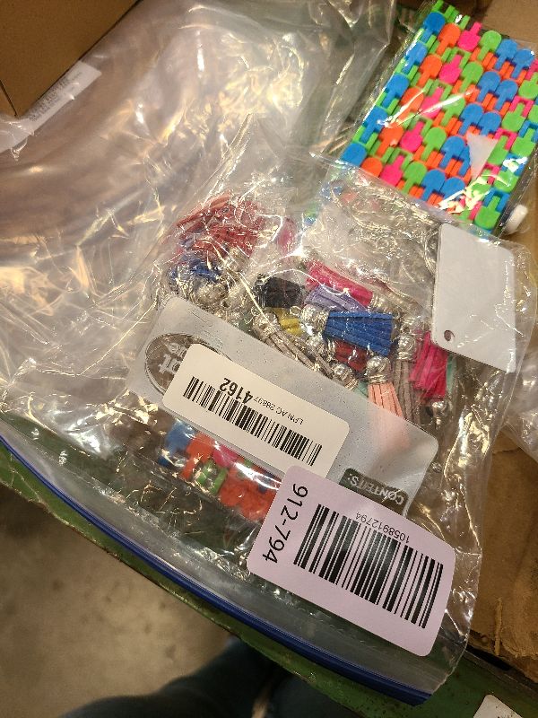 Photo 1 of 160 Pcs Metal Sublimation Keychain Blanks Bulk,Double Sided Sublimation Blanks Keychain Heat Transfer Keychain Blanks with Tassels,Sublimation Ornament Blanks Key Chain