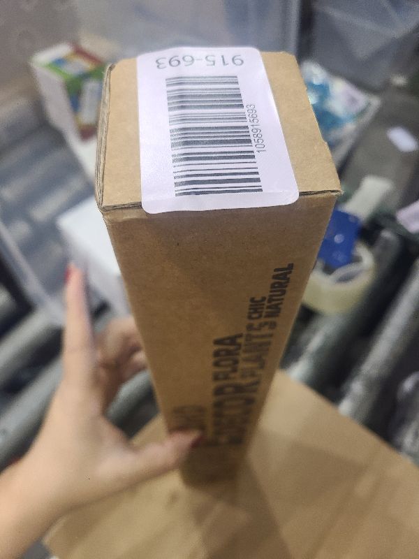 Photo 1 of 120PCS Natural Dried Pampas Grass Boho Home Decor Bouquet Phragmites Dried Flowers Bouquet for Wedding Floral Arrangements Home Decorations (120PCS)