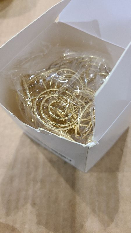 Photo 1 of 26Pcs Table Number Holders, Place Card Holders, Wire Picture Holders, Small Table Card Holders, Photo Holders for Centerpieces, Wedding Reception, Party, Birthday (Gold)