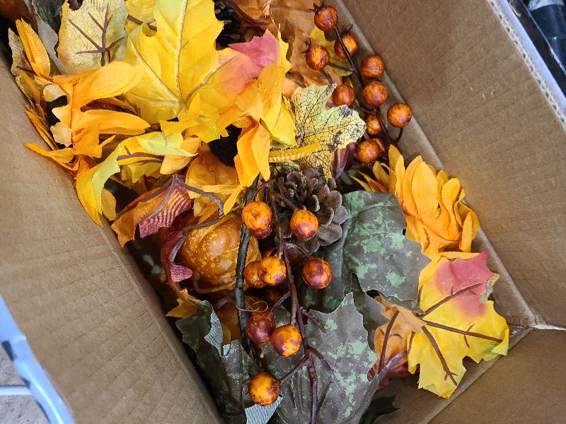 Photo 1 of 2 Pack Fall Maple Leaf Garland - 6ft/Piece Artificial Berries Sunflower Pumpkin Autumn Garland Decoration for Wedding Party Thanksgiving Dinner Fireplace Door Frame Doorway Backdrop Decor