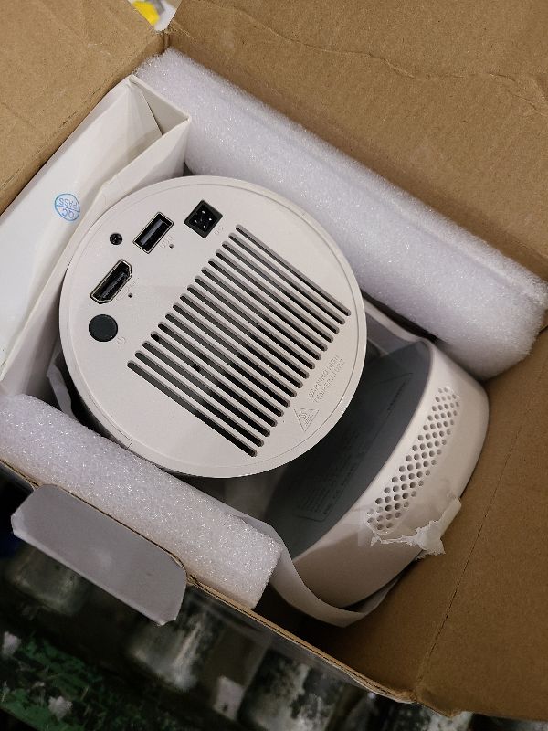 Photo 1 of ?Electric Focus?Magcubic Mini Projector 4K Support, Portable Projector with WiFi 6 and Bluetooth 5.4, Smart Proyector, 5W Soundbase Speaker, 180° Rotation for Home Theater HY300 Ultra