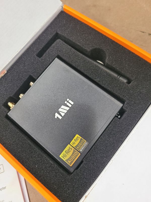 Photo 1 of 1Mii DS220 Hi-Res Bluetooth 5.1 Receiver with LDAC & aptX HD, Audiophile DAC Wireless Audio Adapter for Home Stereo/AV Receiver/Amplifier, OLED Display, Long Range, Optical & RCA Output, EQ Mode