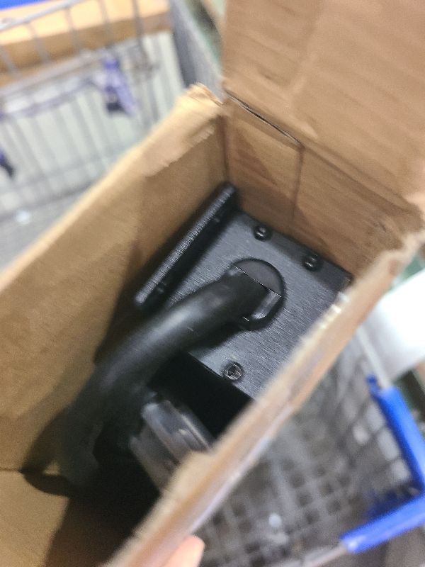 Photo 1 of 12 Outlet Long Power Strip, 2100 Joules Surge Protector, 6FT Power Cord, Wide Spaced Outlet Power Bar, Overload Protection Switch, Industrial Heavy Duty for Work Bench, Shop, Garage…