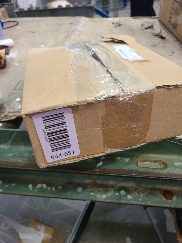 Photo 1 of 20 Pcs Hand Clappers Noisemakers 7.5 Inch Clappers Noisemakers Plastic Hand Clappers for Birthdays Game Football Sporting Events Cheers Supplies Dance Basketball Football Noisemakers(Red)