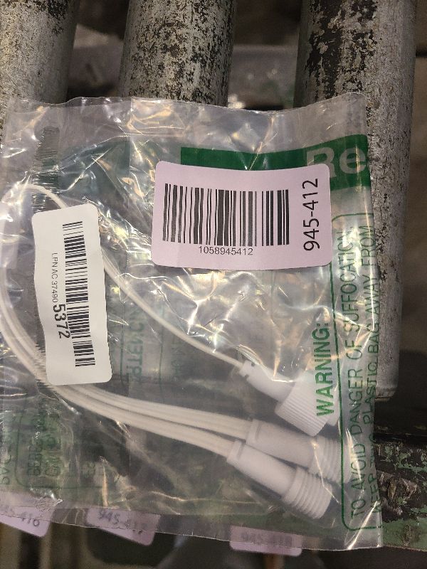 Photo 1 of 1/2FT Y-Shaped Extension Cable Compatible with Govee and Other Permanent Outdoor Lighting Systems (Y-Shaped Male-to-Female) ?