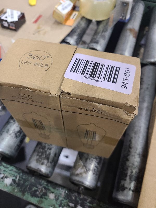 Photo 1 of 12V Edison Bulb 60 watt Equivalent E26 Medium Base 12V LED Light Bulb, AC/DC 12V-36V 6W Warm White 2700K Vintage Low Voltage Bulb for RV, 2 Pack