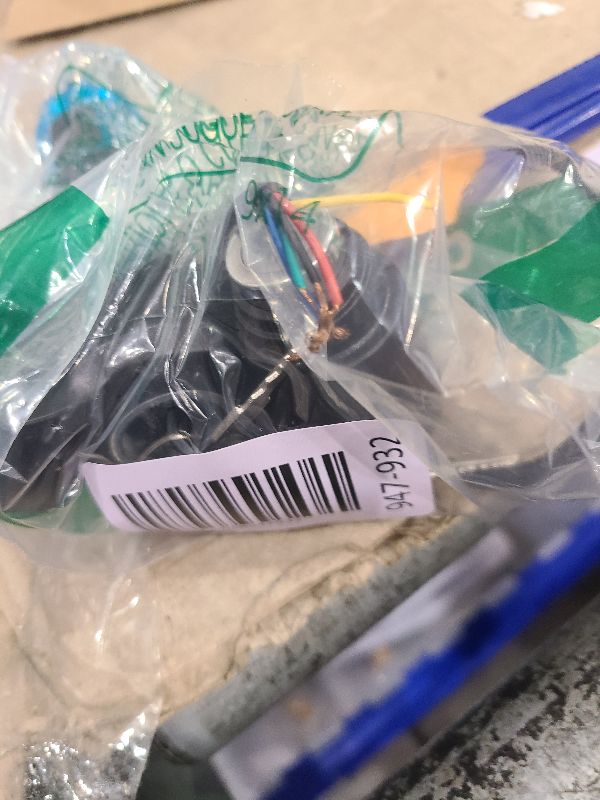 Photo 1 of 1 Pair EBike Throttle Grip, Universal Electric Bicycle Scooter Twist Handlebar with LCD Battery Voltage Display Key Knock, 12V-84V Electric Bike Throttle Grip for Motorbike Motorcycle E-Bike (Gold)