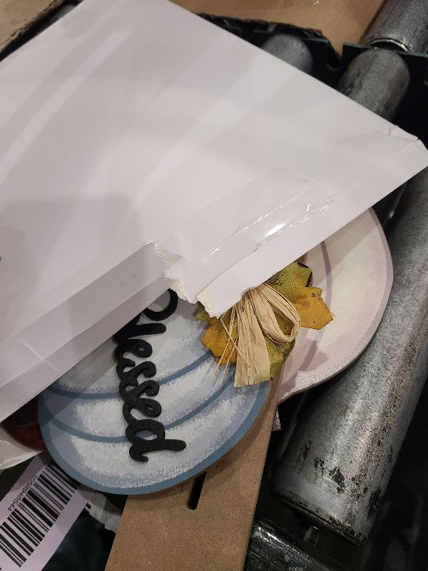 Photo 1 of 3 Pcs Fall Pumpkin Decor Wooden Table Sign Thankful Blessed Grateful Tabletop for Autumn Farmhouse Vintage Thanksgiving Harvest Party Rustic Home Room Table Shelf Halloween Decorations