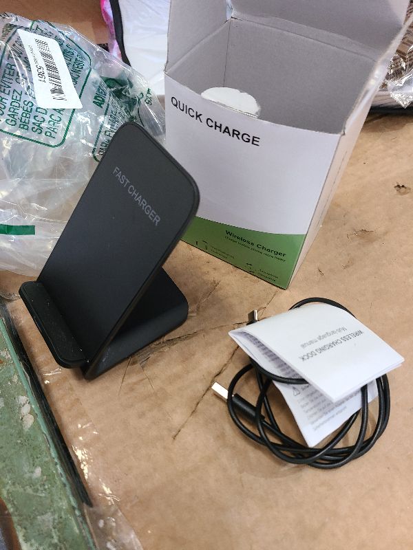 Photo 1 of 20W Fast Wireless Charger,Wireless Charging Stand Compatible with iPhone 17 16 Pro,15 Pro,15,14,13,12,11 Series/X/XS,Phone Charger for Galaxy S25/S24/S23/Note 20,Pixel 8/7 Pro/LG G8 etc