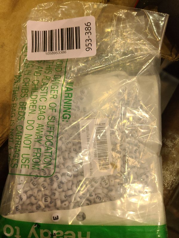 Photo 1 of 1000Pcs Flat Round Letter Beads 7x4mm with Letter E White Acrylic Beads for DIY Phone Case Glasses Decoration Bracelets Necklaces Key Chains