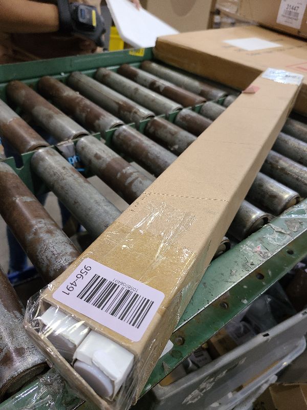 Photo 1 of 2FT T8 LED Tube Light,12W(30W Equivalent), 1560LM,Led Replacement F20T10 T20T12 Flourescent Tube,5000K, Dual Ended Power, Clear Cover(4-Pack)