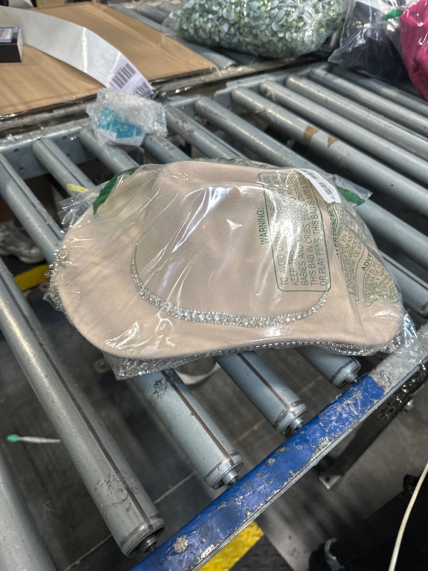 Photo 1 of ***DAMAGED****Womens Cowboy Hat Rhinestone Hat Cowgirl Hat Wide Brim Diamond-Glitter-for Girls with Tassel