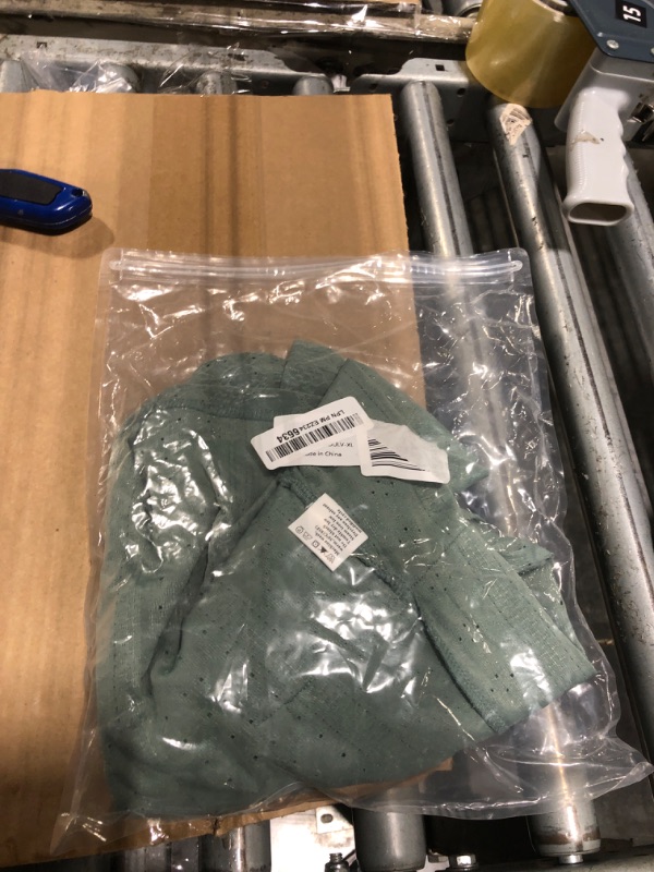 Photo 1 of ** TORN RIGHT POCKET*** BKRIVE Summer Dresses for Women 2025 Trendy Casual Loose Sleeveless Dress Sundresses with Pockets Green XL