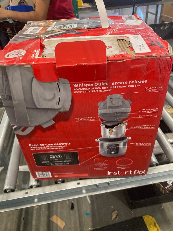 Photo 1 of *****HAS BEEN  USED STILL SMELLS LIKE FOOD*****Instant Pot, 6-Quart Whisper Quiet 9-in-1 Electric Pressure Cooker, Slow Rice Steamer, Sauté, Yogurt Maker, Warmer & Sterilizer, Free App with 800+ Recipes, Stainless Steel810028585171
